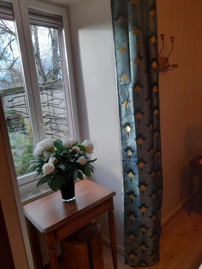 Marcilly-Ogny Aux Glycines Bed & Breakfast エクステリア 写真