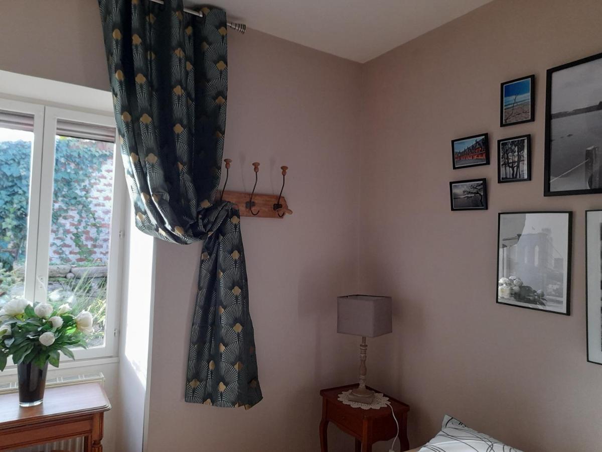 Marcilly-Ogny Aux Glycines Bed & Breakfast エクステリア 写真